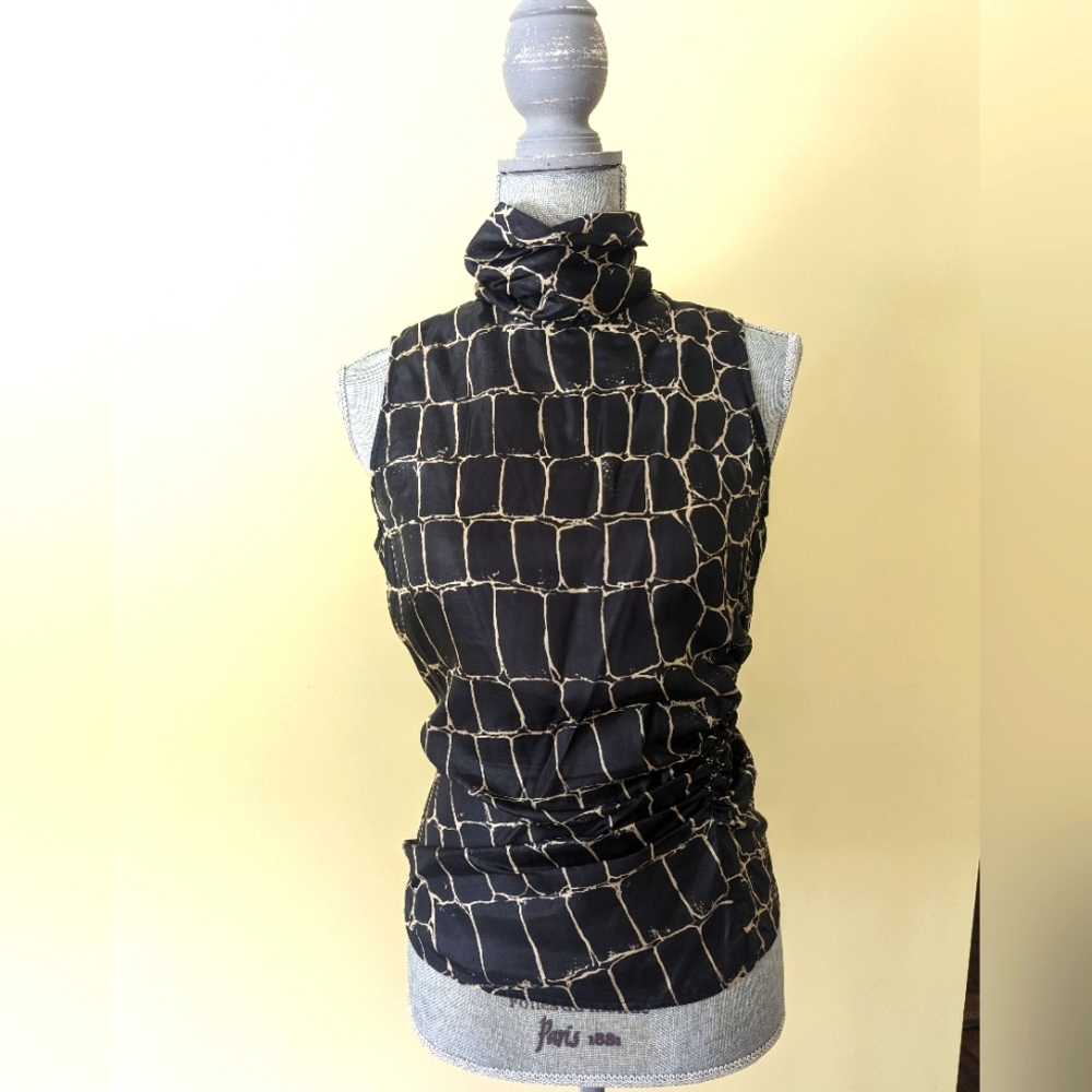 NWOT Armani Giraffe print Blouse sz 4